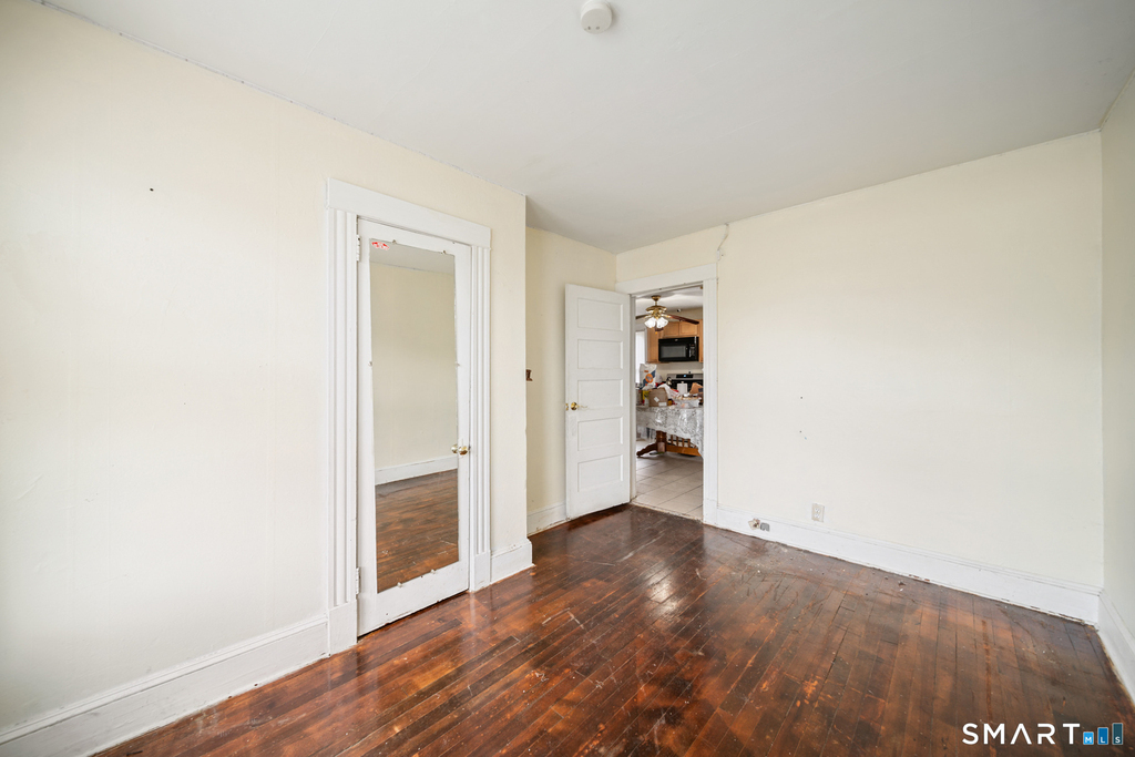 143 Divinity Street - Photo 3