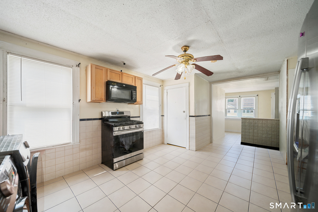 143 Divinity Street - Photo 12