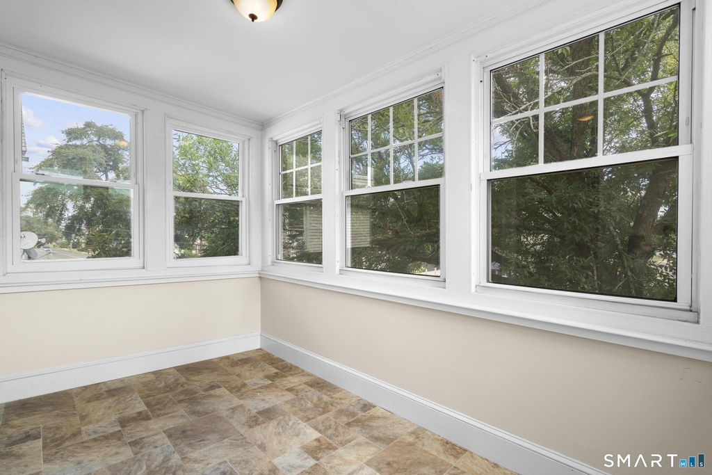 139 Richards Street - Photo 24