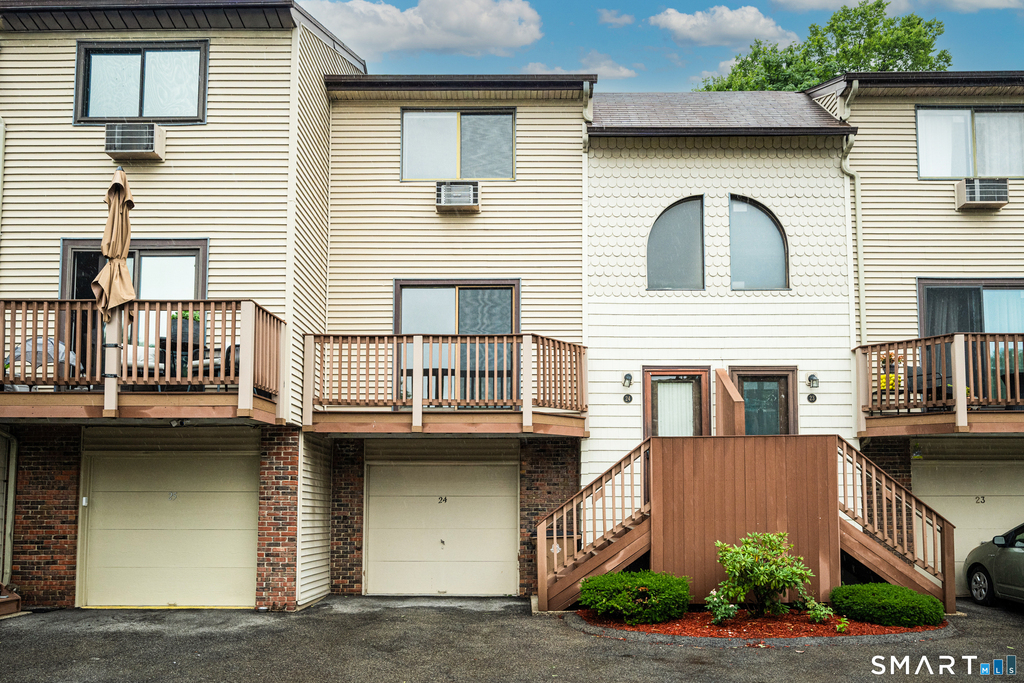 60 Lawn Avenue - Photo 0