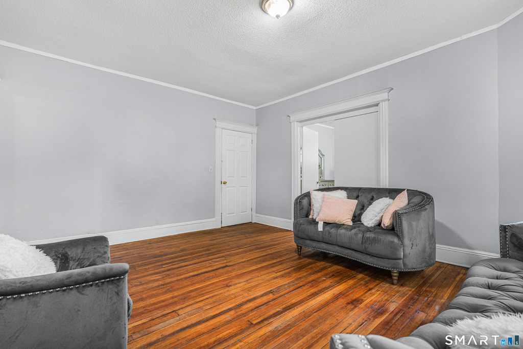 139 Homestead Avenue - Photo 5