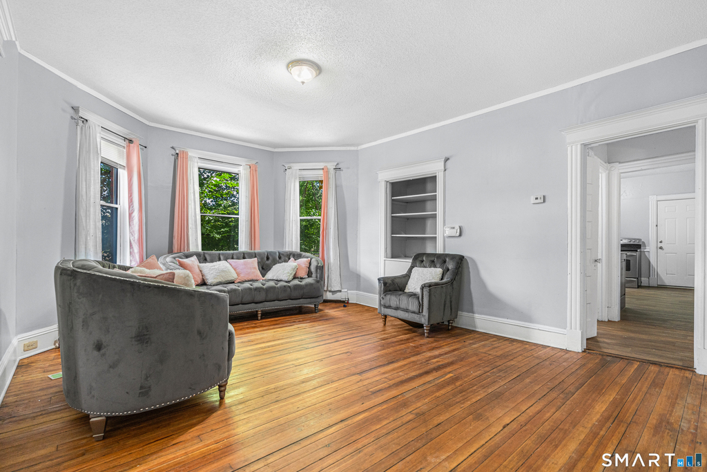 139 Homestead Avenue - Photo 4