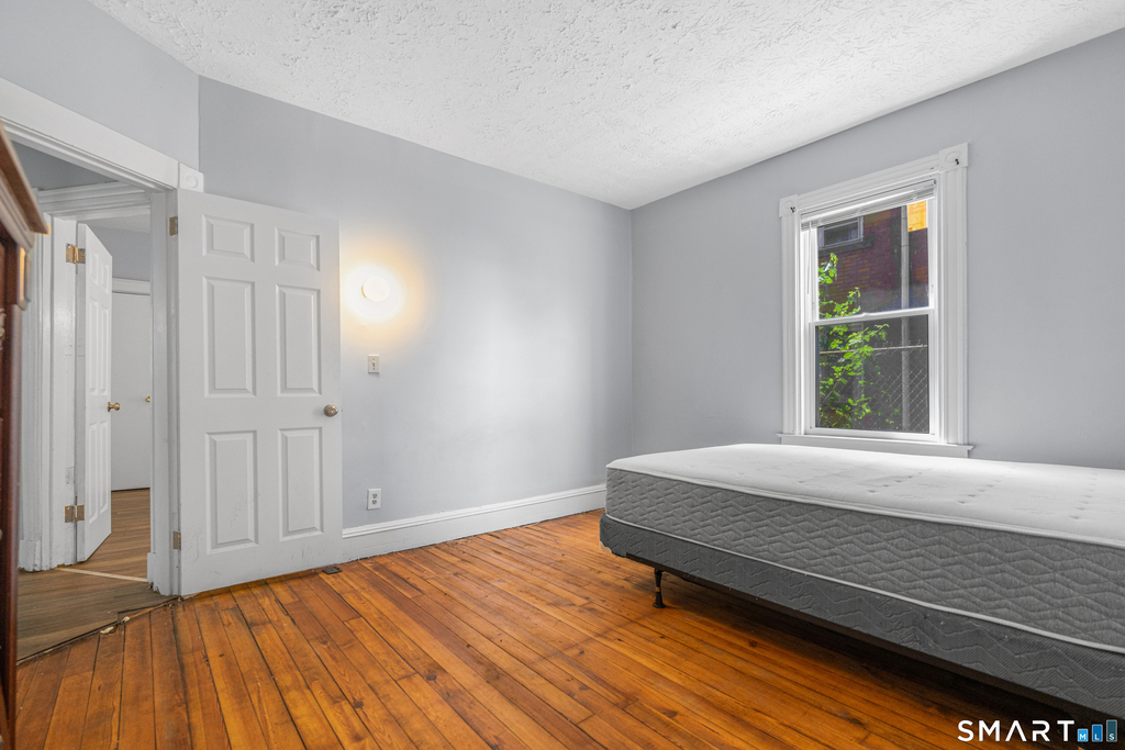 139 Homestead Avenue - Photo 10