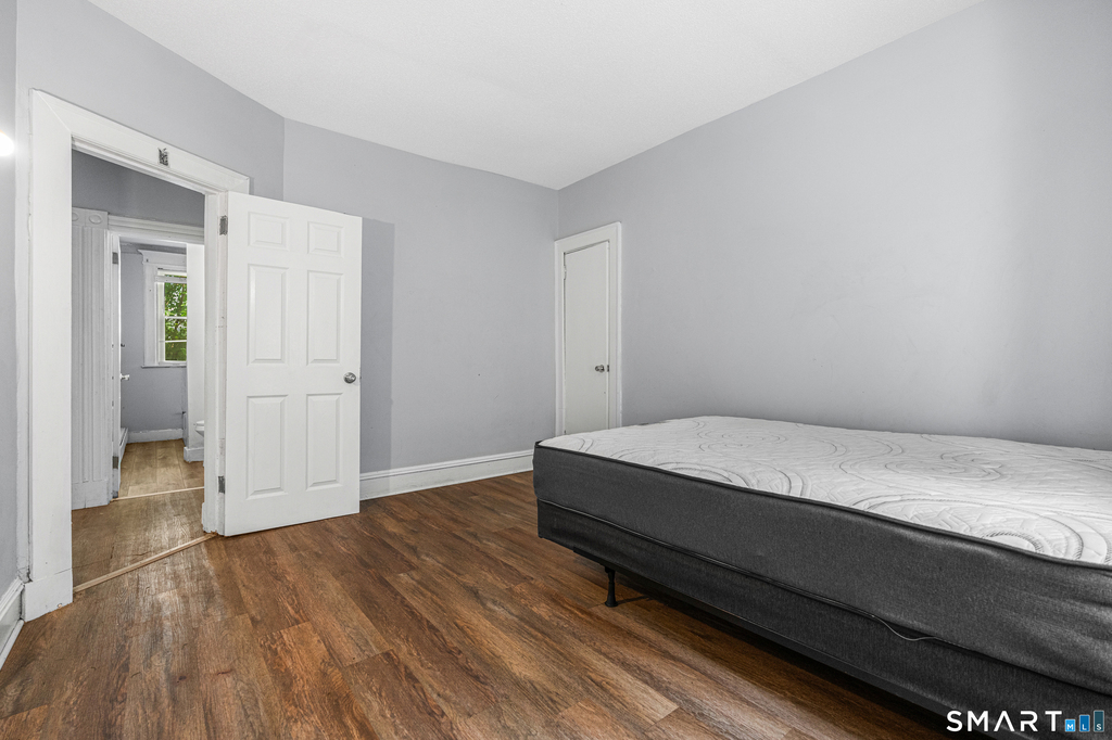 139 Homestead Avenue - Photo 14