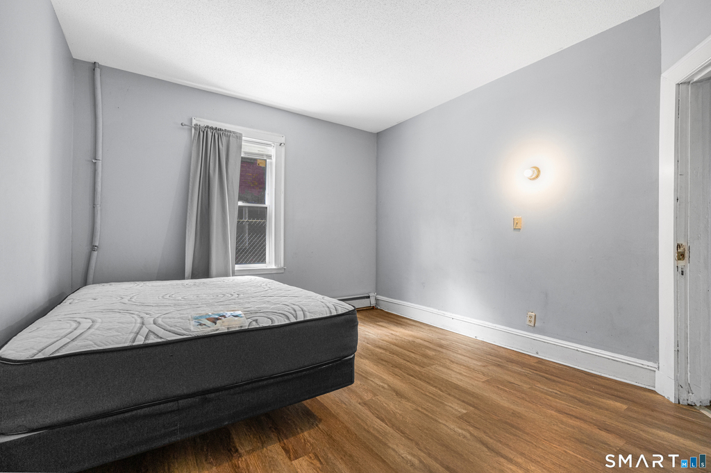 139 Homestead Avenue - Photo 15