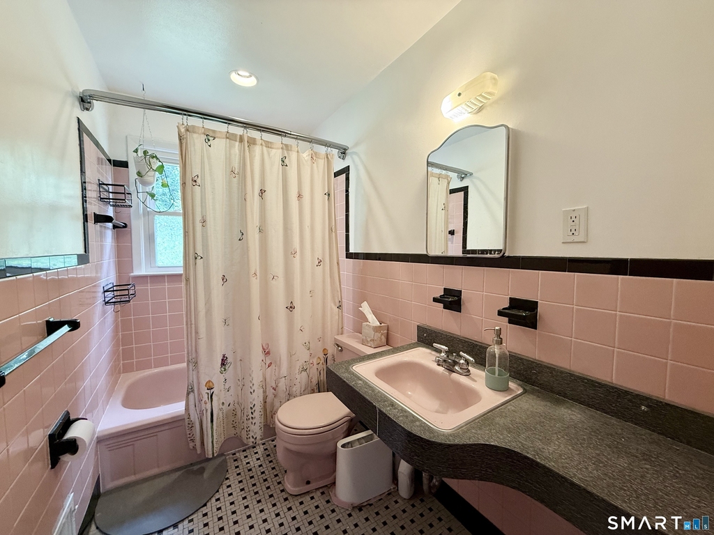 220 Foxon Hill Road - Photo 11