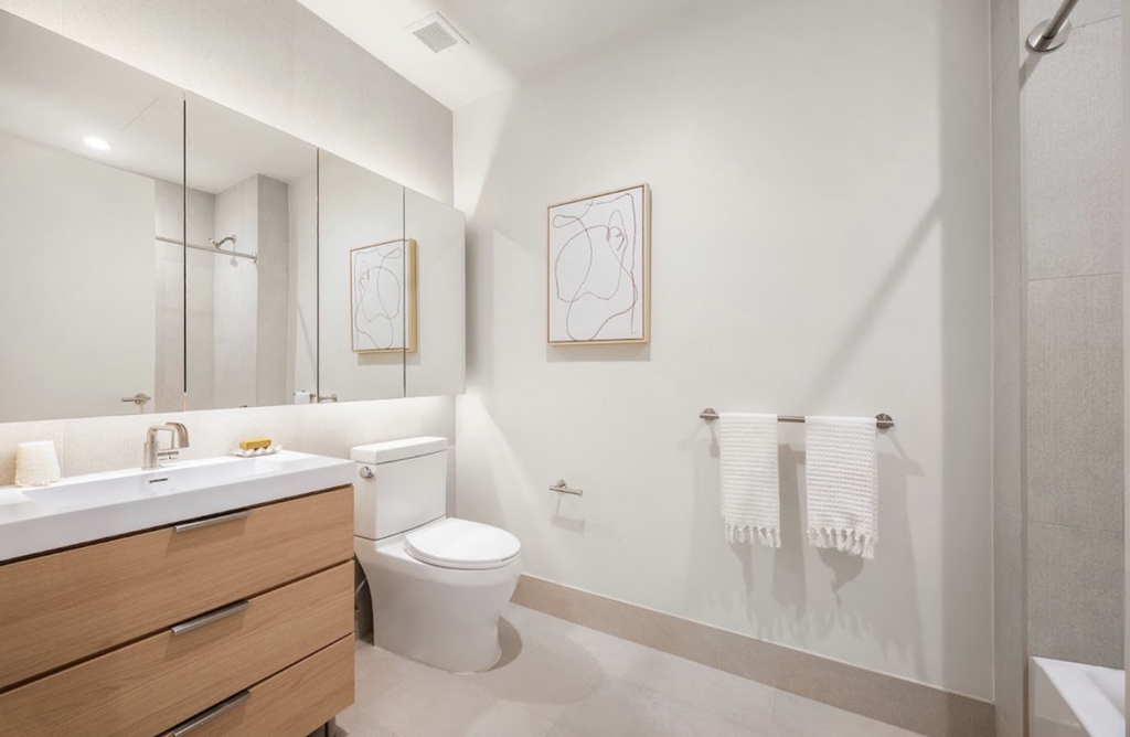 180 Pearl Street  #6043 - Photo 1