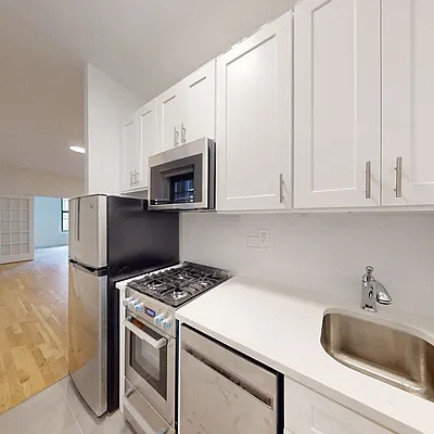 164 East 90th Street - Photo 1