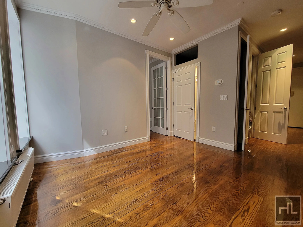 East 13th Street - Photo 2