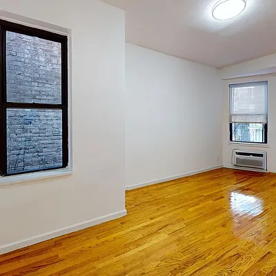 309 East 85th Street - Photo 3
