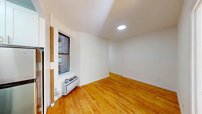 417 East 65th Street - Photo 3