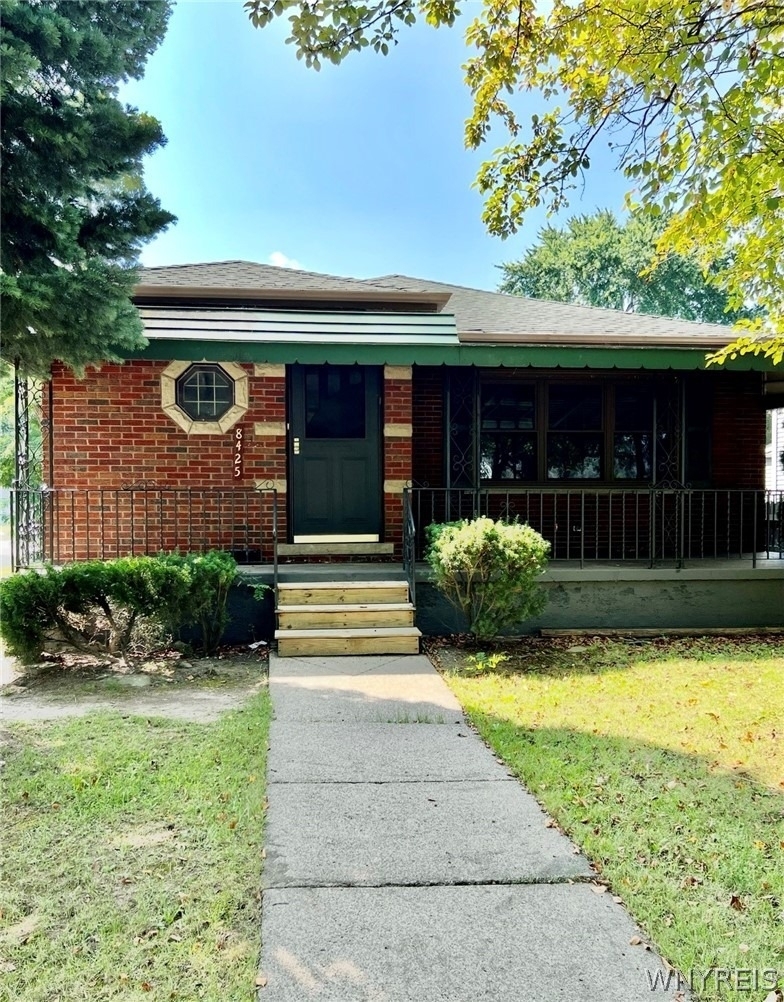 8425 Pershing Avenue - Photo 0