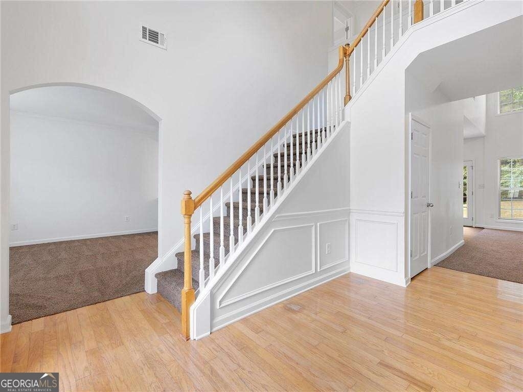 3926 Walnut Grove Way - Photo 2