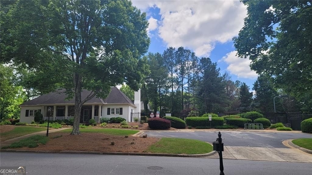5005 Johns Creek Court - Photo 48