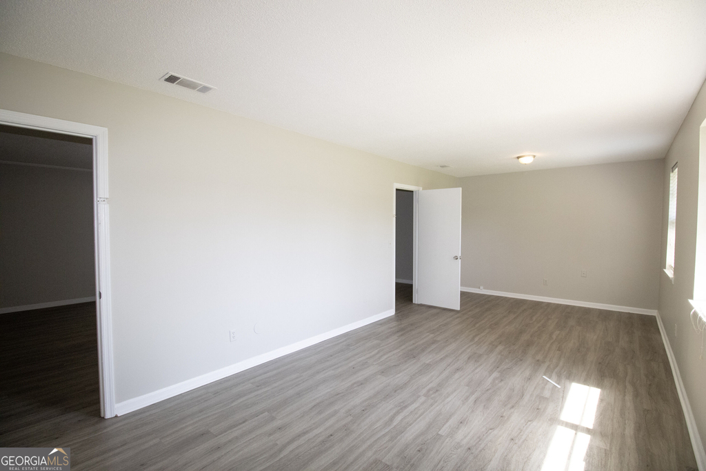 217 Allenwood Drive - Photo 3