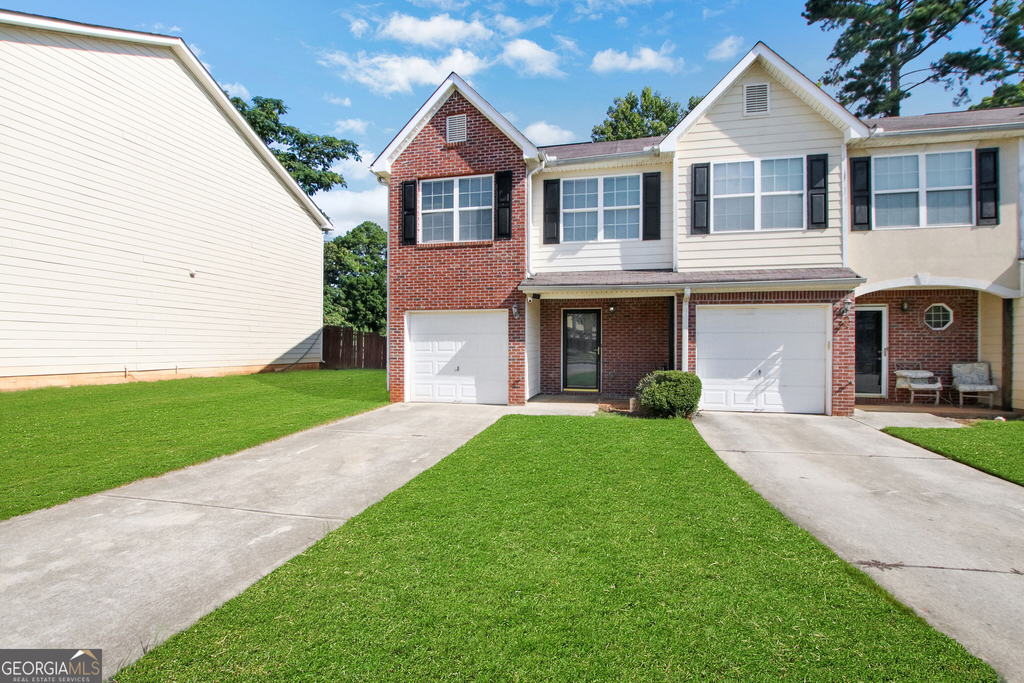 762 Georgetown Court - Photo 1
