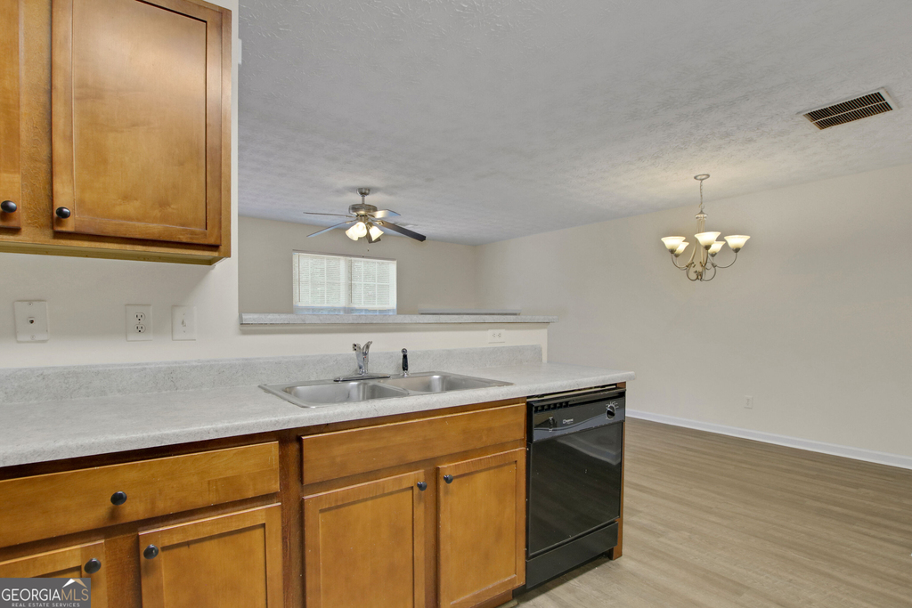 762 Georgetown Court - Photo 16