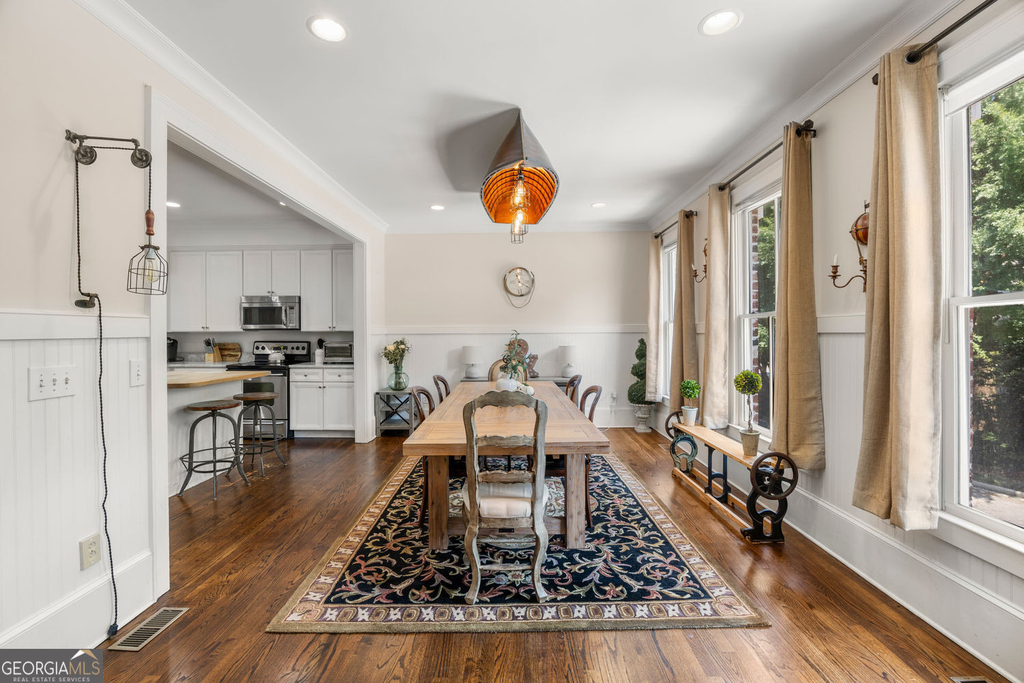 2671 Colgan Court Se - Photo 3