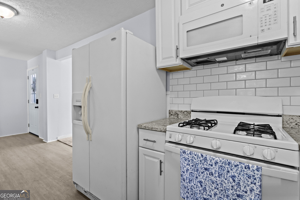 2560 Walton Way Sw - Photo 12