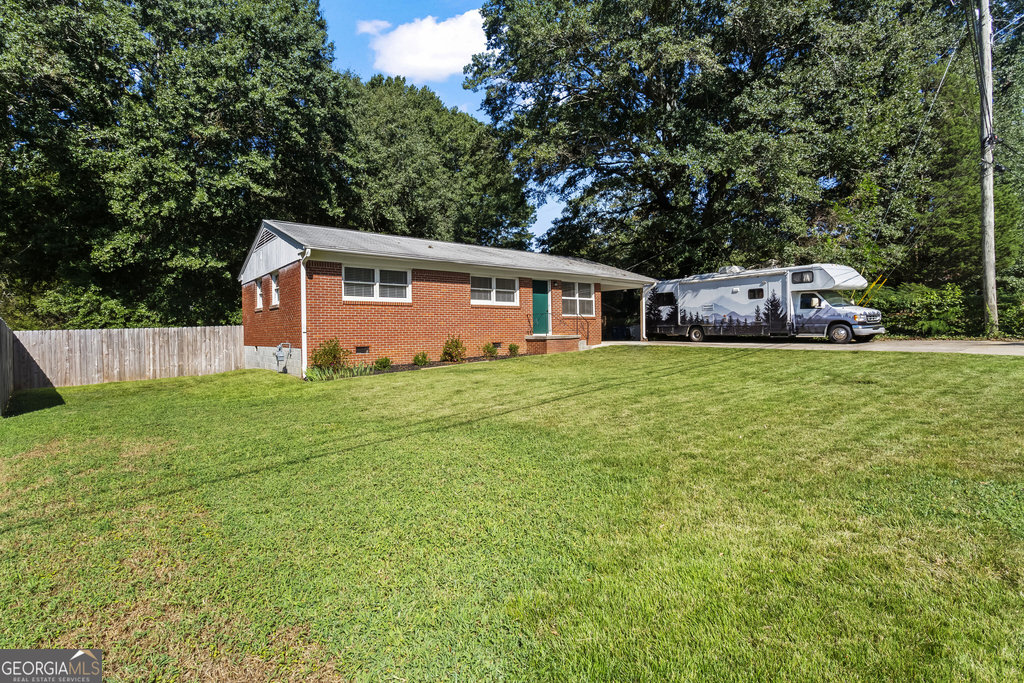 2560 Walton Way Sw - Photo 2