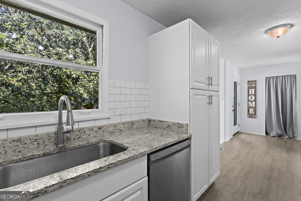 2560 Walton Way Sw - Photo 11