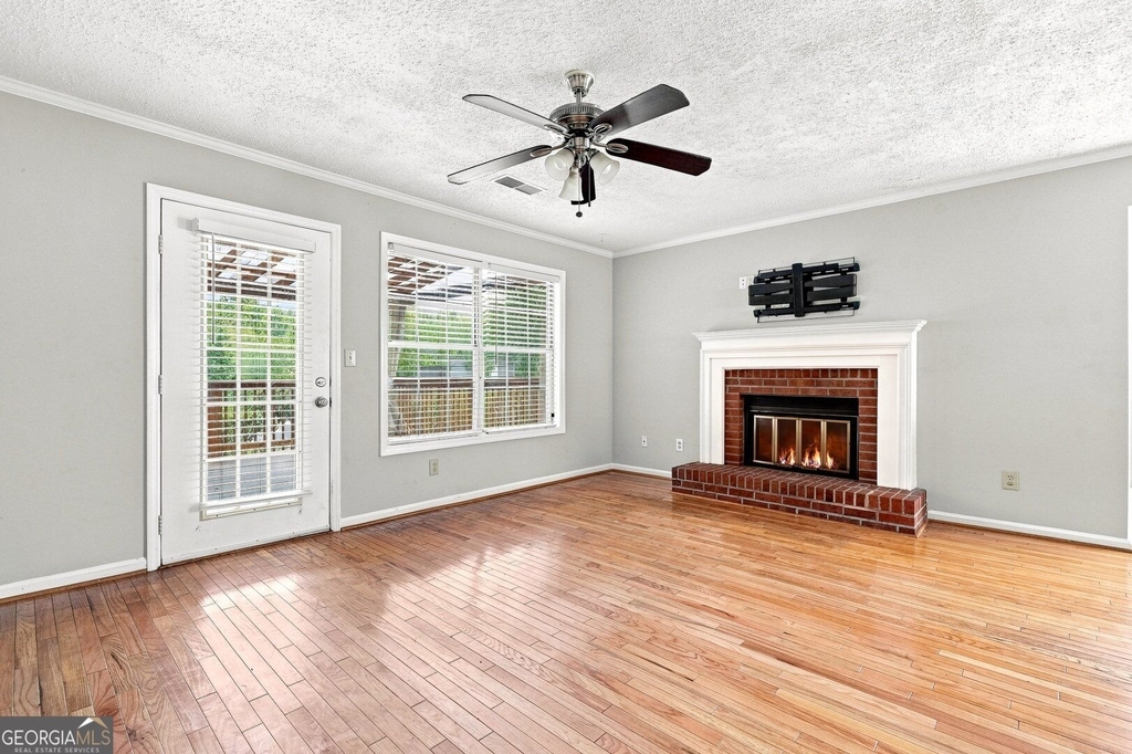 5021 David Place - Photo 5