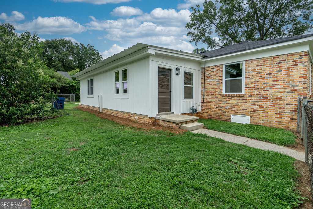 175 E Main Street - Photo 5