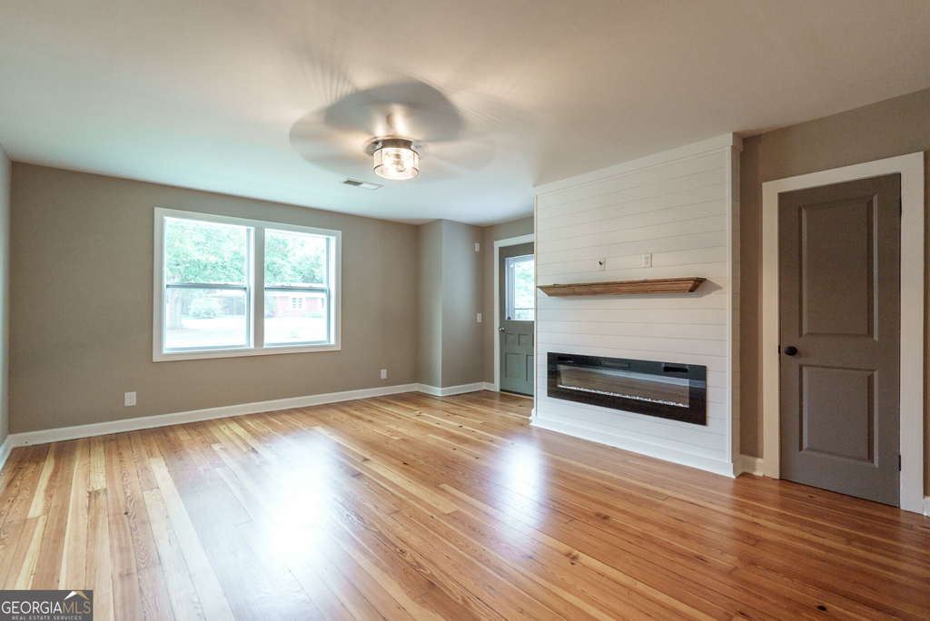 175 E Main Street - Photo 10