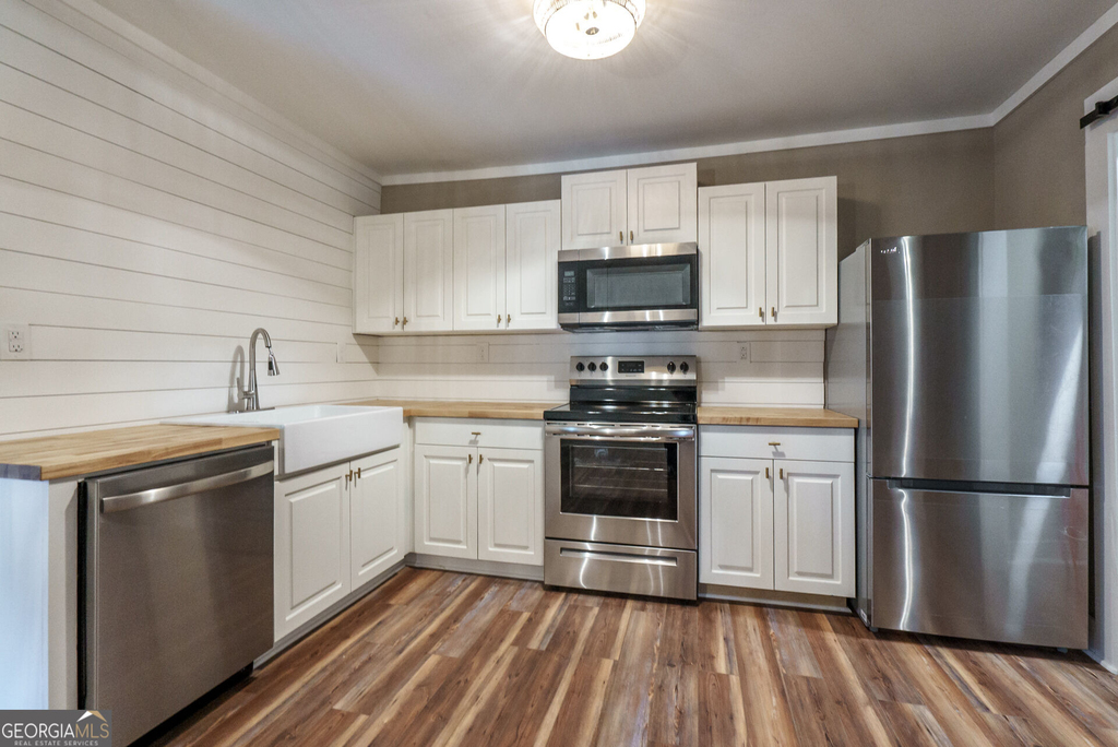 175 E Main Street - Photo 14