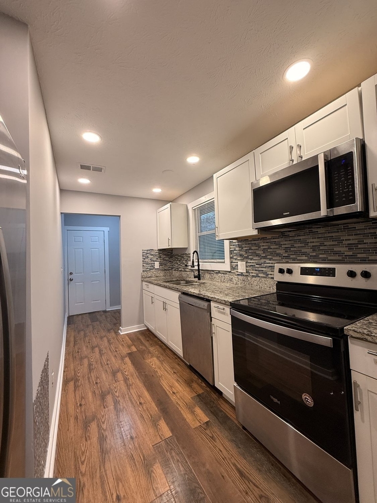 3218 Macedonia Road - Photo 10