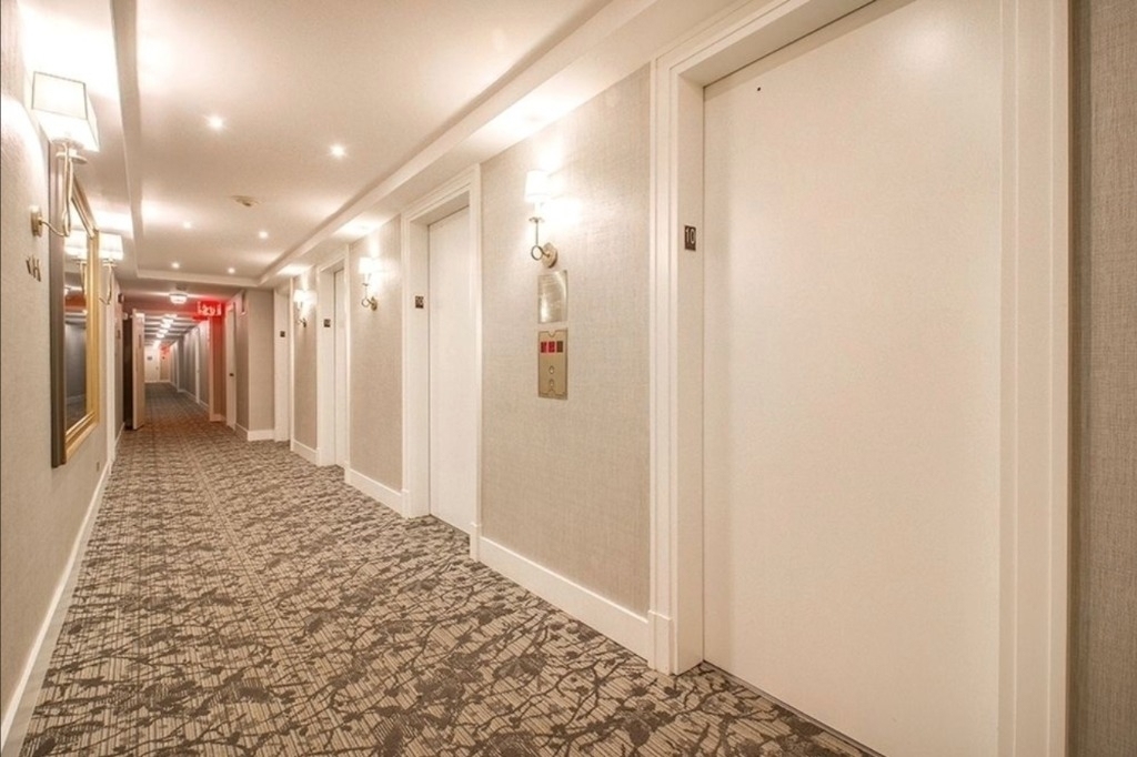 East 71st Street - Photo 12