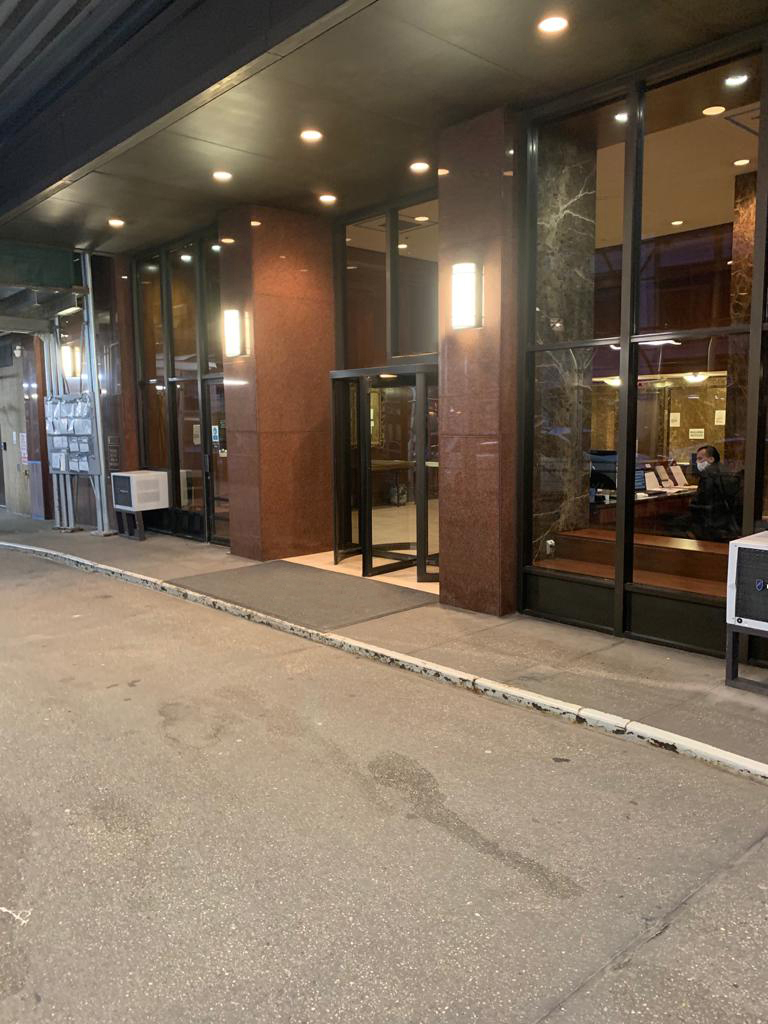 East 71st Street - Photo 17