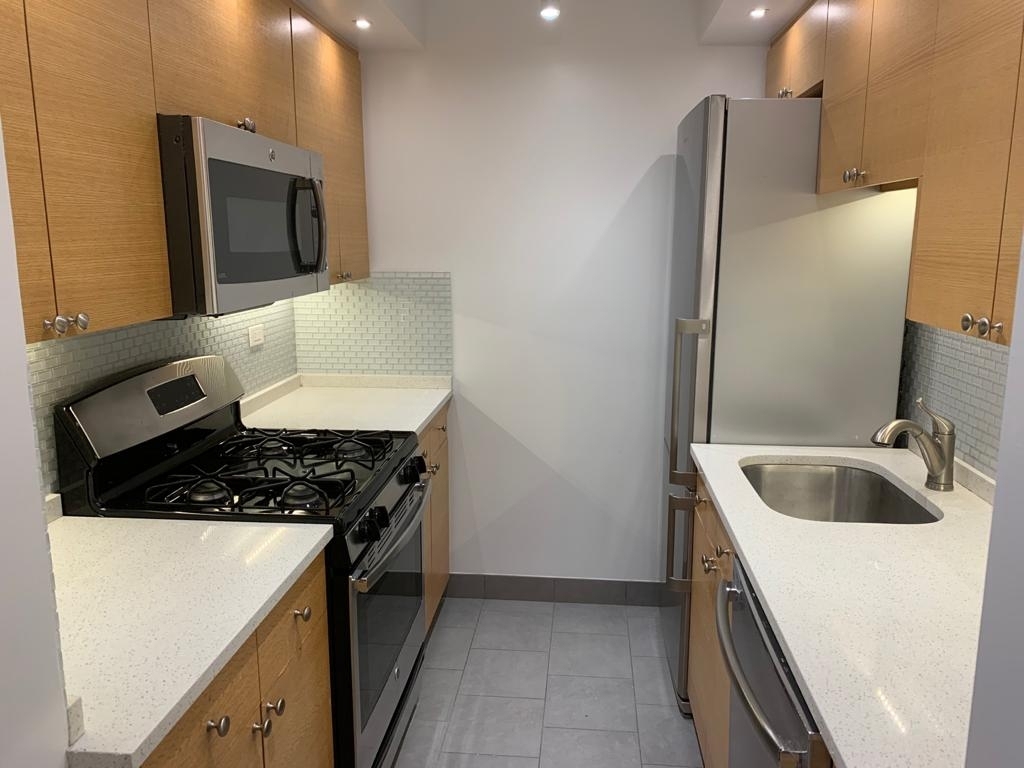 East 79th Street - Photo 1