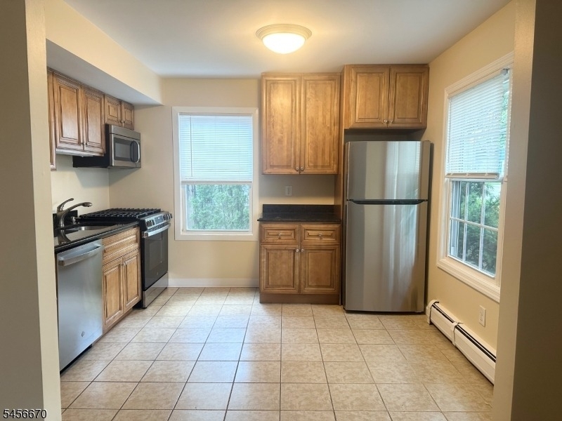 111 Washington St Unit 1 - Photo 2