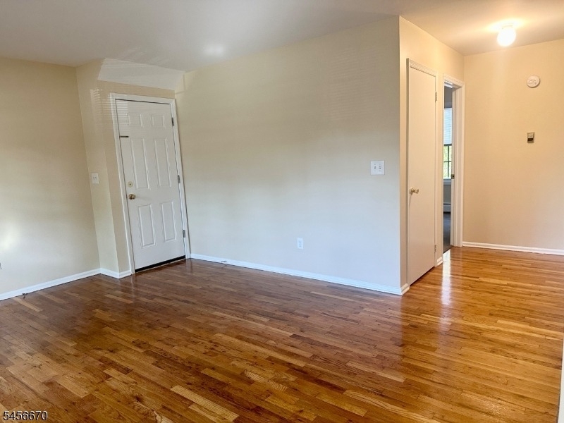 111 Washington St Unit 1 - Photo 6