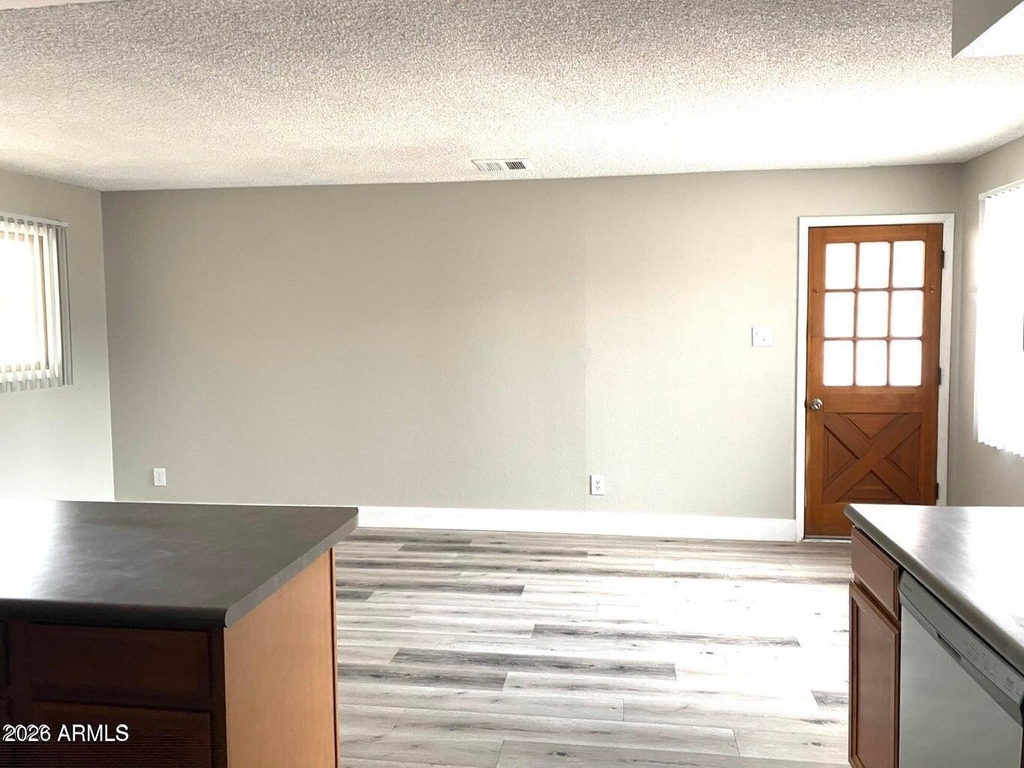 4417 S Newberry Road - Photo 16