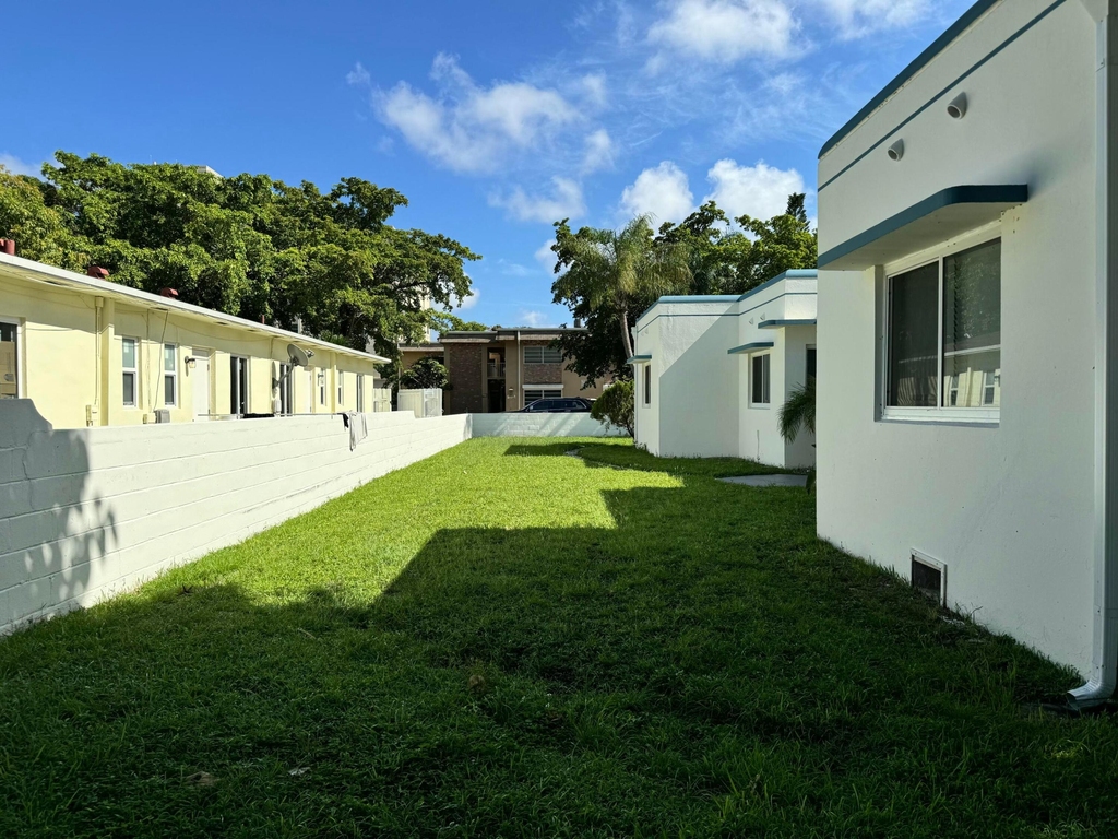 1833 Madison Street - Photo 7