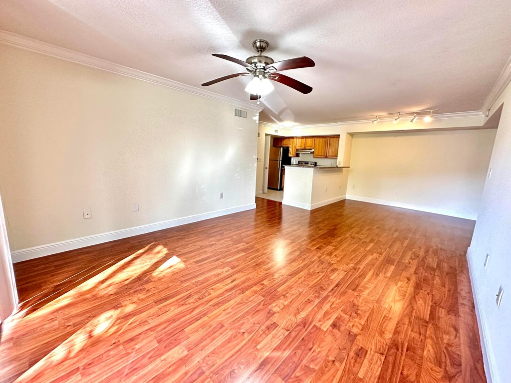 15135 Michelangelo Boulevard - Photo 17