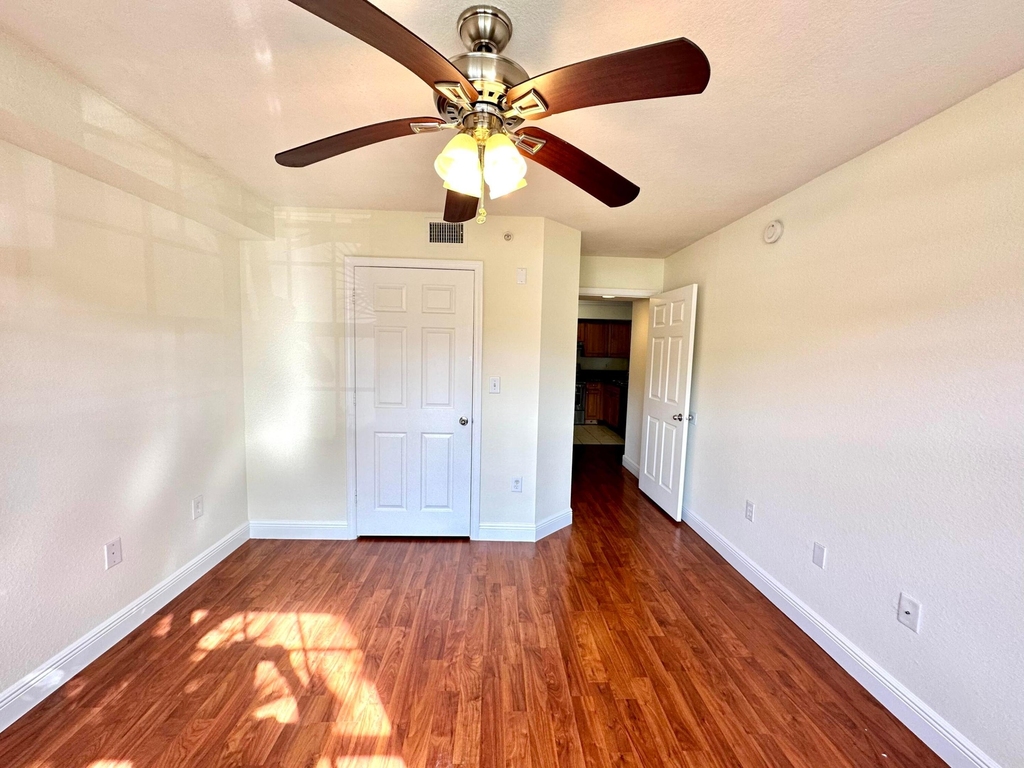 15135 Michelangelo Boulevard - Photo 23
