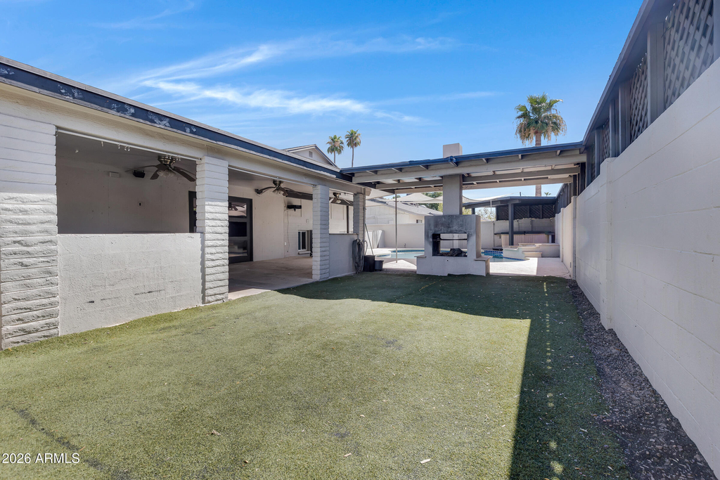 1627 E Fremont Drive - Photo 39