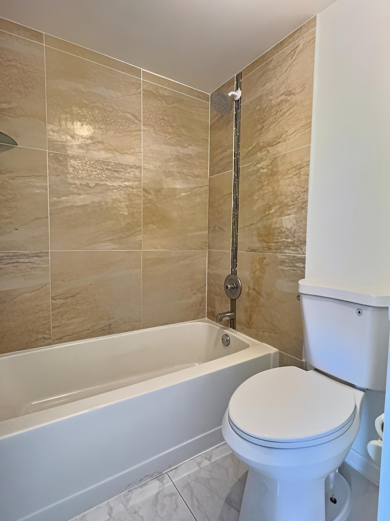 889 Twin Lakes Drive - Photo 17