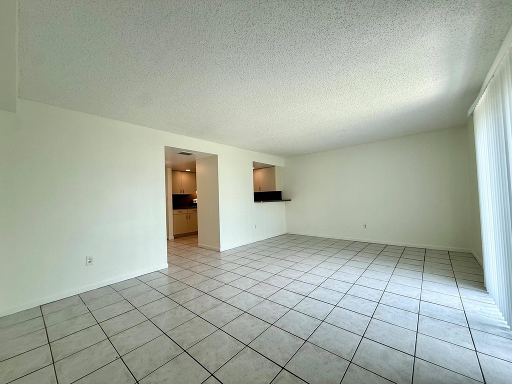 337 Gulfstream Road - Photo 11