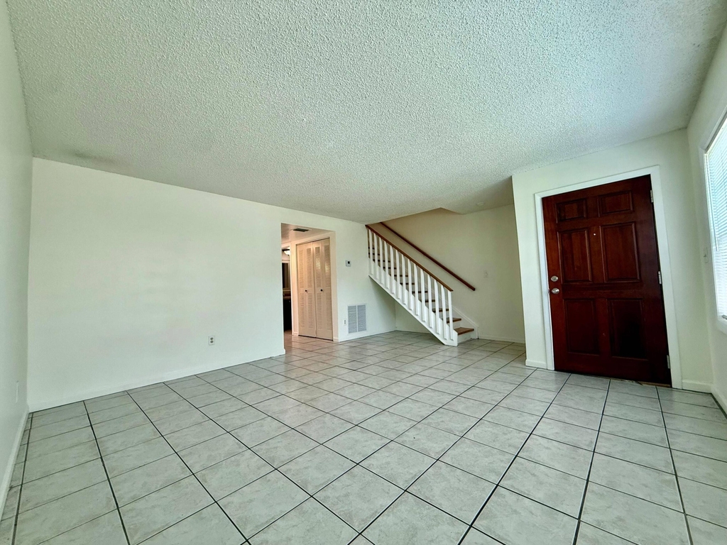337 Gulfstream Road - Photo 12