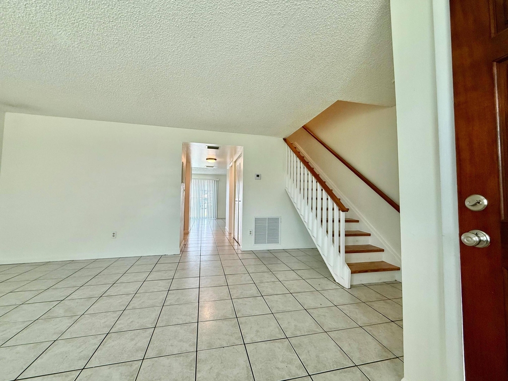 337 Gulfstream Road - Photo 7