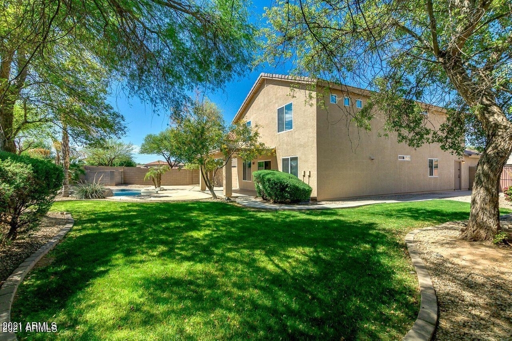 1347 E Rolls Road - Photo 24