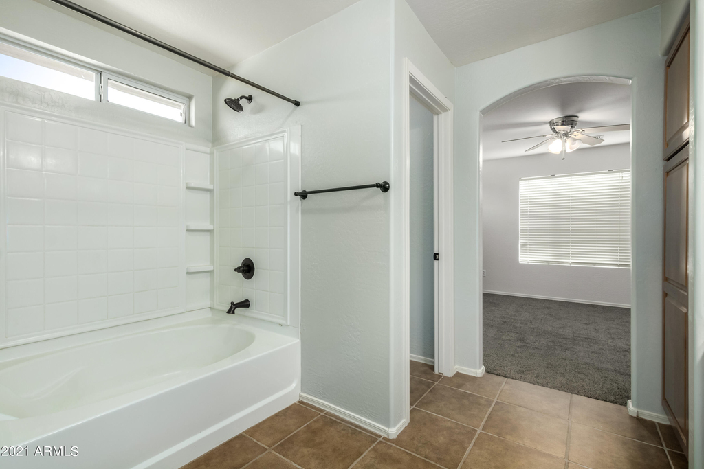 1347 E Rolls Road - Photo 12