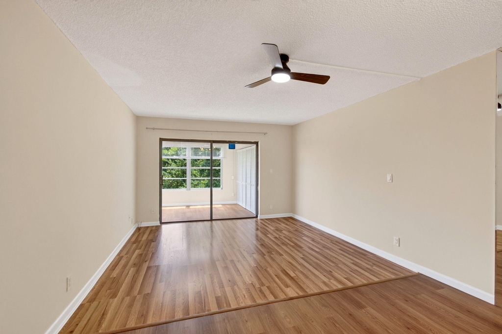 9440 Sw 8th Street - Photo 8