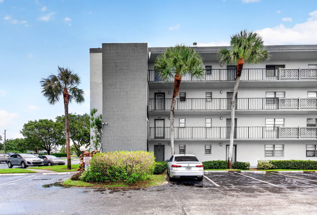 9440 Sw 8th Street - Photo 0