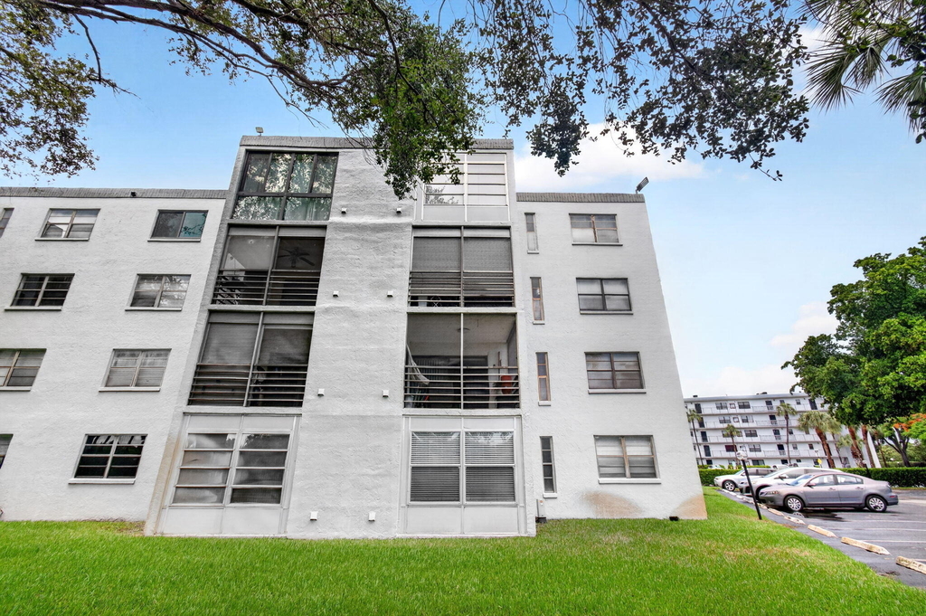 9440 Sw 8th Street - Photo 48