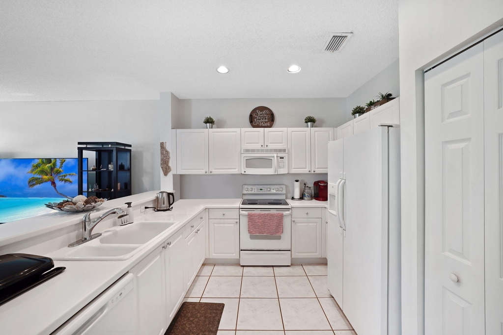 1457 Banyan Way - Photo 37